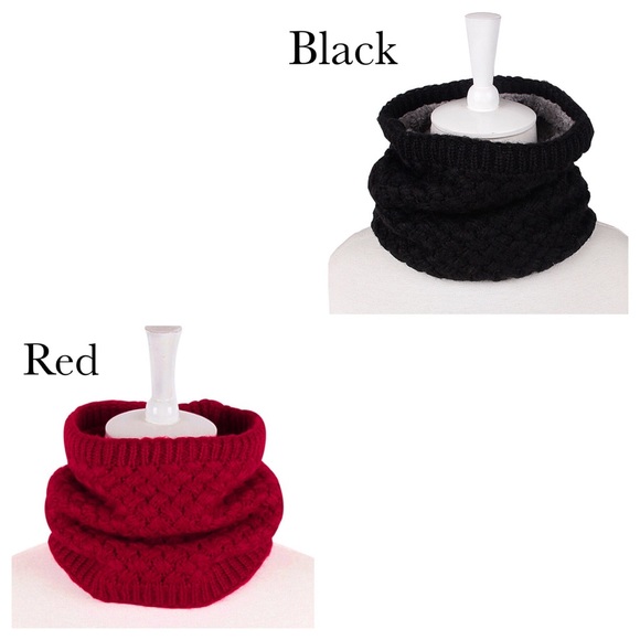 Warm Knitted Infinity Ring Scarf Lined with Fleece - Picture 4 of 8